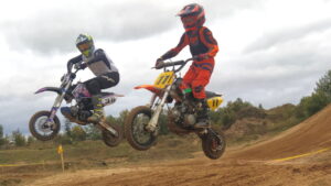 Pitbike motokross - hüppel